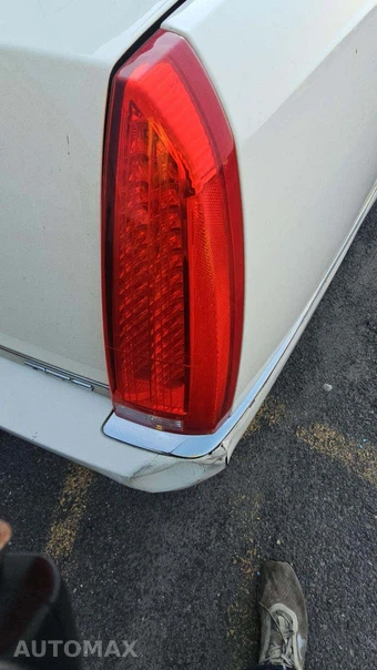 2009 Cadillac DTS 1SB – miniatura 39
