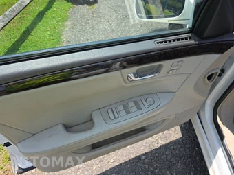 2009 Cadillac DTS 1SB – miniatura 9