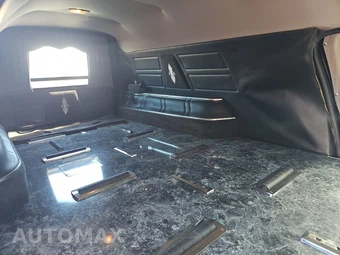 2009 Cadillac DTS Professional Funeral Coach 1SH - miniatura 18