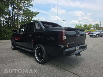 2009 Chevrolet Avalanche LT Crew Cab Short Bed 1LT – miniatura 2