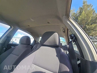 2009 Chevrolet Aveo LT Sedan 1LT - miniatura 11