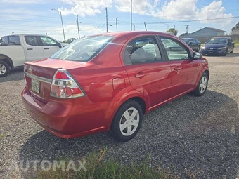 2009 Chevrolet Aveo LT Sedan 1LT - miniatura 3
