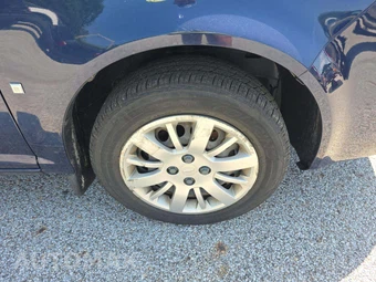 2009 Chevrolet Cobalt LS Sedan 1LS – miniatura 36