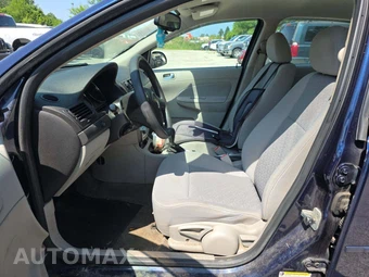 2009 Chevrolet Cobalt LS Sedan 1LS – miniatura 6