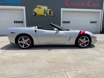 2009 Chevrolet Corvette Convertible 2LT - miniatura 12