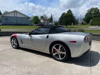 2009 Chevrolet Corvette Convertible 2LT - miniatura 16
