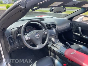 2009 Chevrolet Corvette Convertible 2LT - miniatura 20