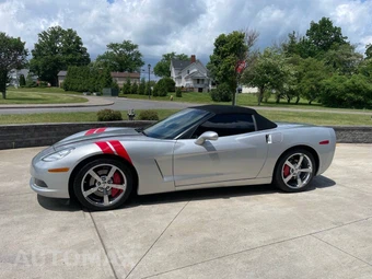 2009 Chevrolet Corvette Convertible 2LT - miniatura 3