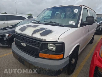2009 Chevrolet Express 1500 Cargo Van 1WT 135.0" WB