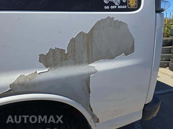 2009 Chevrolet Express 1500 Passenger Van 135.0" WB - miniatura 27