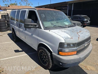 2009 Chevrolet Express 1500 Passenger Van 135.0" WB - miniatura 4