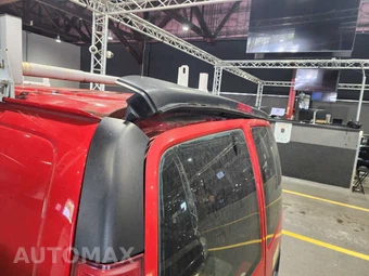 2009 Chevrolet Express 2500 Cargo Van 1WT 135.0" WB – miniatura 15
