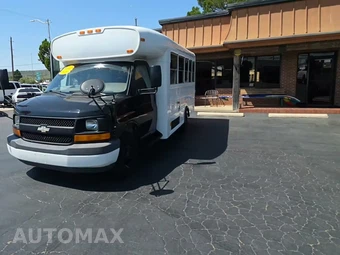 2009 Chevrolet Express 3500 Cutaway 1WT DRW