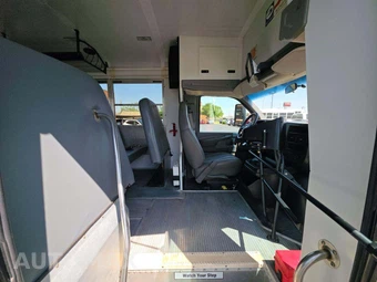 2009 Chevrolet Express 3500 Cutaway 1WT DRW - miniatura 14