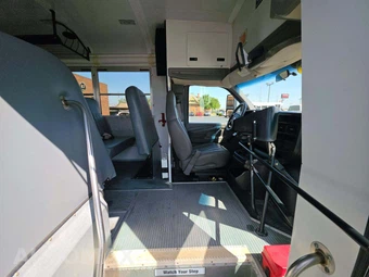 2009 Chevrolet Express 3500 Cutaway 1WT DRW - miniatura 14