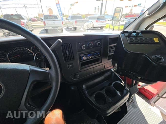 2009 Chevrolet Express 3500 Cutaway 1WT DRW - miniatura 7