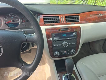 2009 Chevrolet Impala LT 1LT – miniatura 11