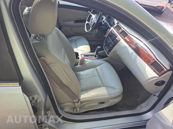 2009 Chevrolet Impala LT 1LT – miniatura 8