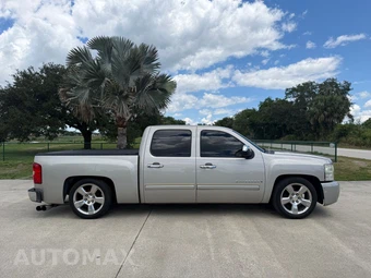 2009 Chevrolet Silverado 1500 LT Crew Cab Short Bed 1LT - miniatura 4