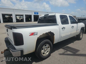 2009 Chevrolet Silverado 1500 LT Crew Cab Short Bed 1LT - miniatura 4