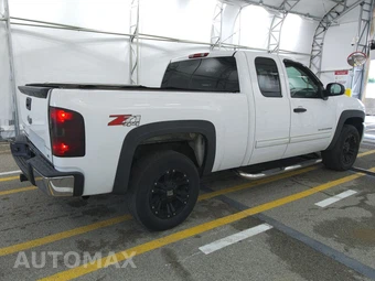 2009 Chevrolet Silverado 1500 LT Extended Cab Medium Bed 1LT w/Rear Doors - miniatura 4