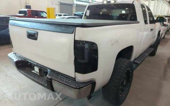 2009 Chevrolet Silverado 1500 WT Extended Cab Medium Bed 1WT w/Rear Doors – miniatura 3