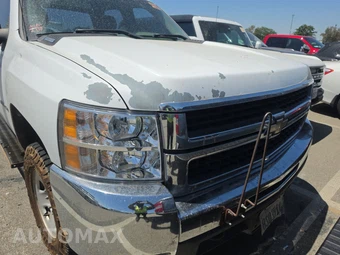 2009 Chevrolet Silverado 2500HD WT Crew Cab Medium Bed 1WT – miniatura 2