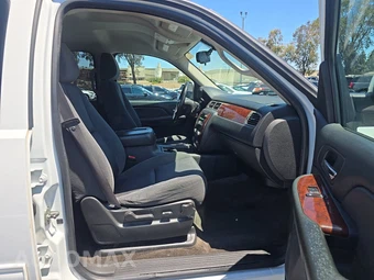 2009 Chevrolet Suburban 1500 LT 1LT - miniatura 8