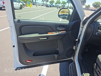 2009 Chevrolet Suburban 1500 LT 1LT - miniatura 9