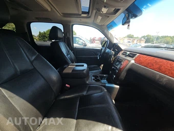2009 Chevrolet Suburban 1500 LT 2LT – miniatura 8