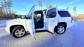 2009 Chevrolet Tahoe LT 1LT - miniatura 21