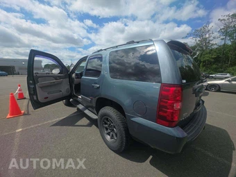 2009 Chevrolet Tahoe LT 1LT - miniatura 2