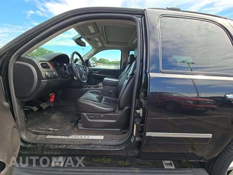 2009 Chevrolet Tahoe LTZ 1LZ - miniatura 3