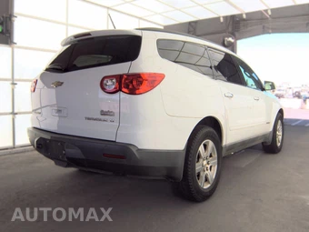 2009 Chevrolet Traverse LT 1LT – miniatura 4