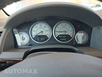 2009 Chrysler Town & Country Touring 121.2" WB - miniatura 12