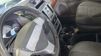 2009 Chrysler Town & Country Touring 121.2" WB - miniatura 28