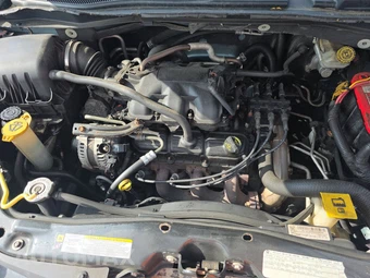 2009 Chrysler Town & Country Touring 121.2" WB – miniatura 16
