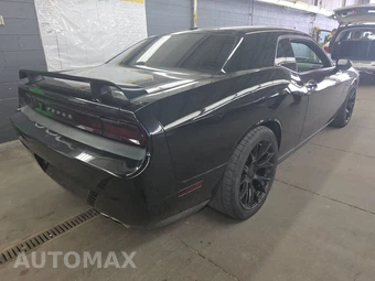 2009 Dodge Challenger SRT8 - miniatura 4