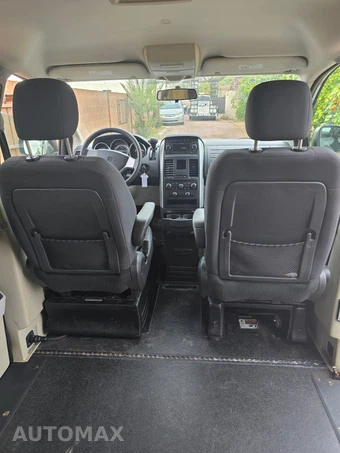 2009 Dodge Grand Caravan SE Minivan 121.2" WB - miniatura 32