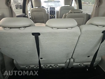2009 Dodge Grand Caravan SXT Minivan 121.2" WB – miniatura 16