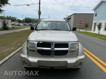 2009 Dodge Nitro SLT - miniatura 4