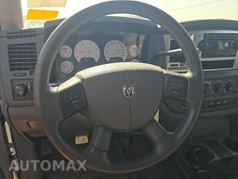 2009 Dodge Ram 2500 SLT Crew Cab Medium Bed – miniatura 10
