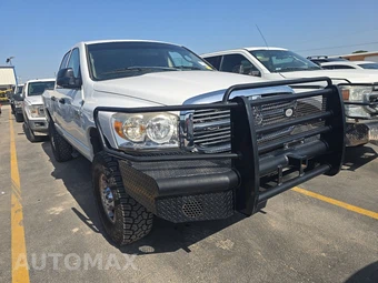 2009 Dodge Ram 2500 SLT Crew Cab Medium Bed – miniatura 3