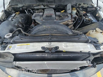 2009 Dodge Ram 3500 Cab Chassis ST Regular Cab DRW – miniatura 15