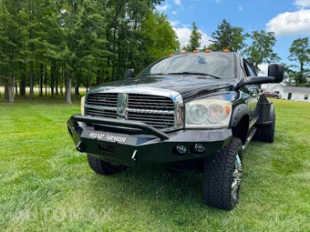 2009 Dodge Ram 3500 Laramie Extended Crew Cab Medium Bed DRW - miniatura 6