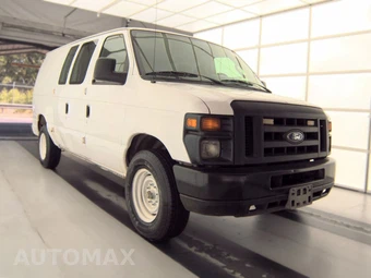 2009 Ford E-150 Recreational Van 138.0" WB – miniatura 3