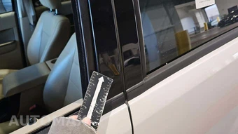 2009 Ford Escape Limited – miniatura 23