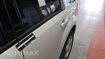 2009 Ford Escape Limited – miniatura 45