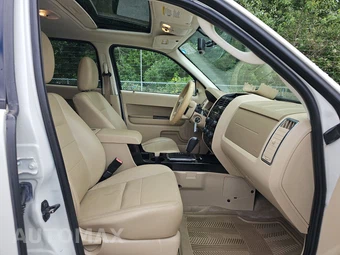 2009 Ford Escape Limited – miniatura 8