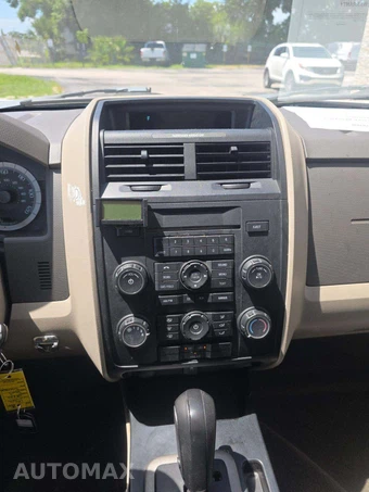 2009 Ford Escape XLS - miniatura 10